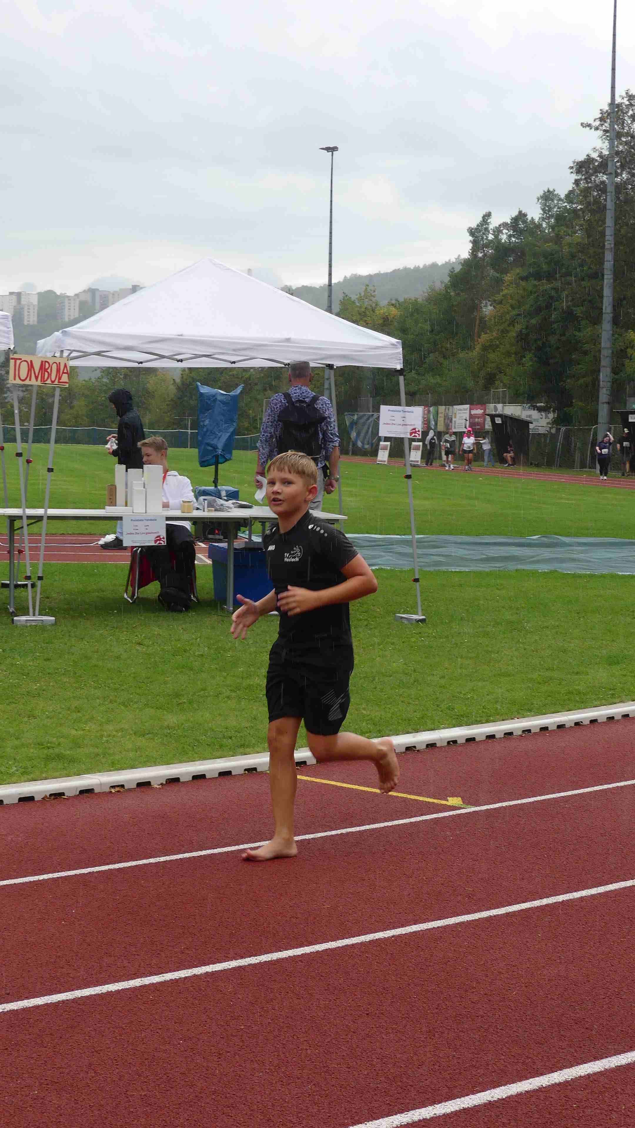 Bild vom 15. Benefizlauf im Jahr 2025. Dies ist das 438. Bild.